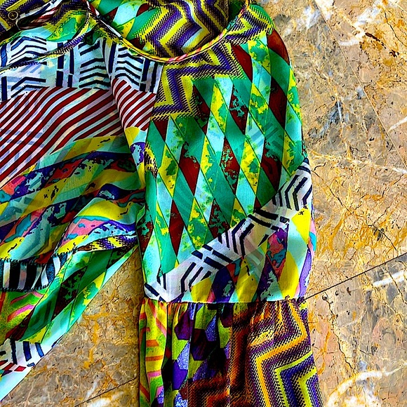 🌈EUC LE ElliottLauren BohemianStyleFabulousColors. SheerPuffySleevesCurved Hem - Picture 5 of 11